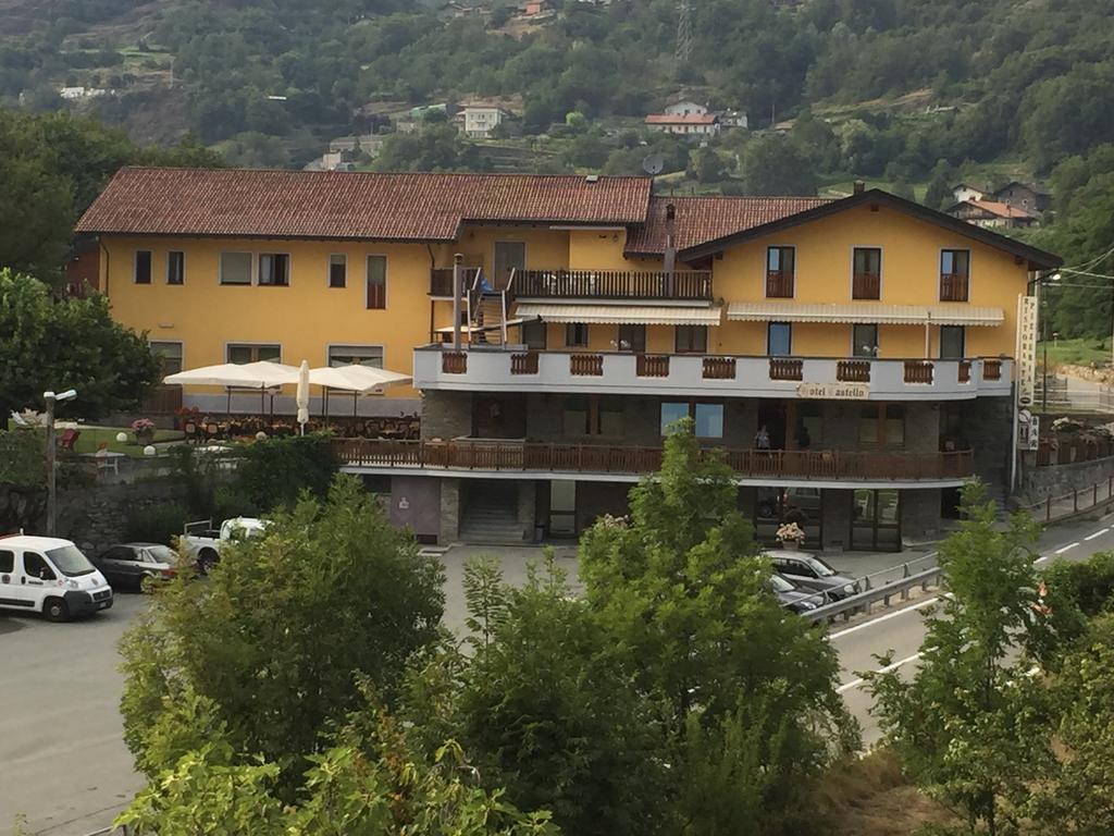 Hotel Castello مونتجوفيت المظهر الخارجي الصورة